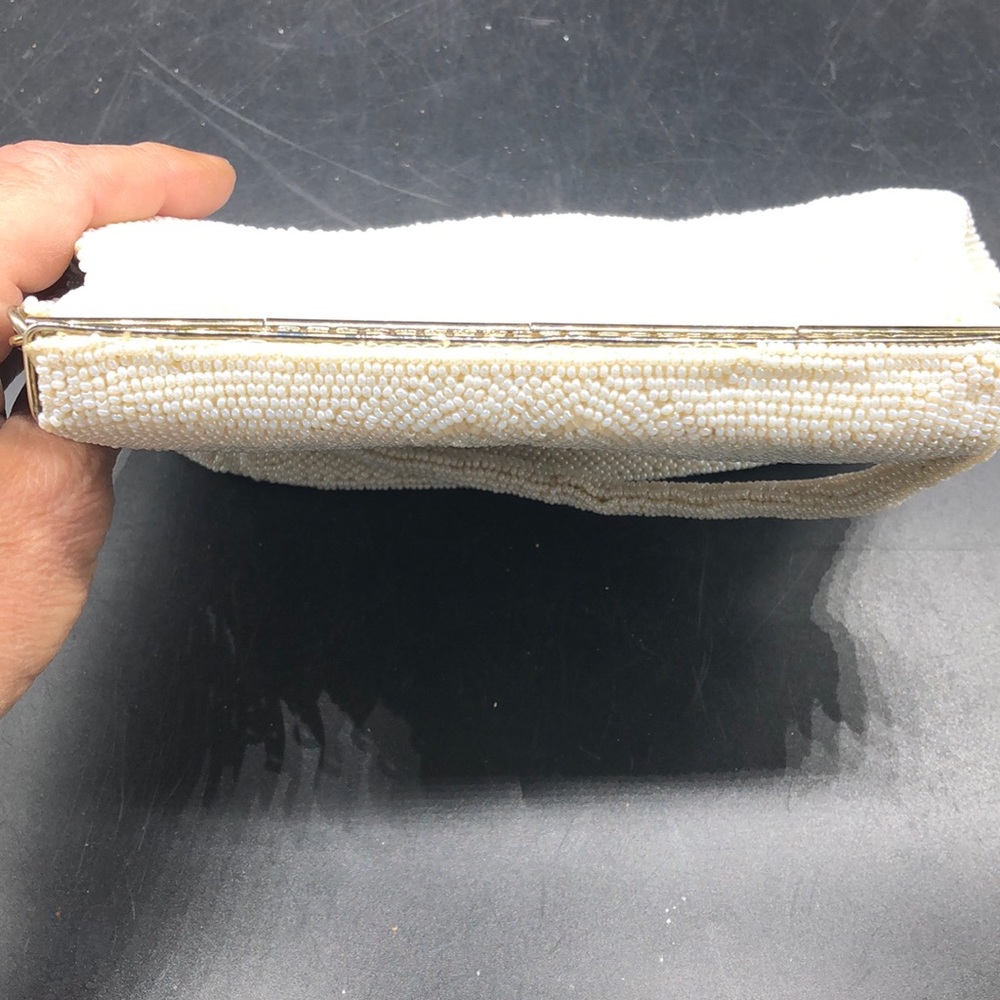 Vintage Seed Pearl Handbag - Picture 4 of 10